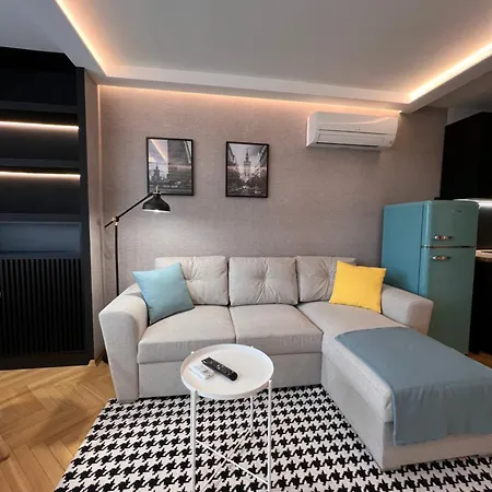 Apartment Mia - Krolewska Warschau