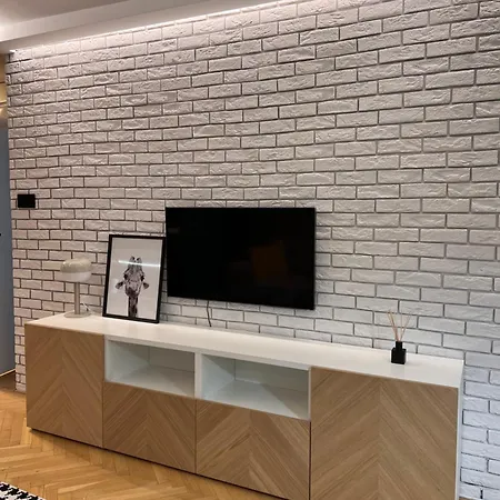 Mia - Krolewska Varşova